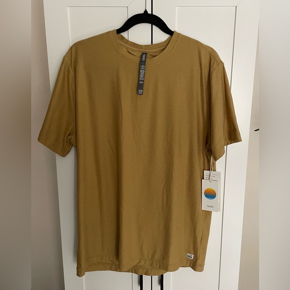 Vuori Strato Tech Men's Mustard Shirt - NWT - Large - Picture 1 of 4